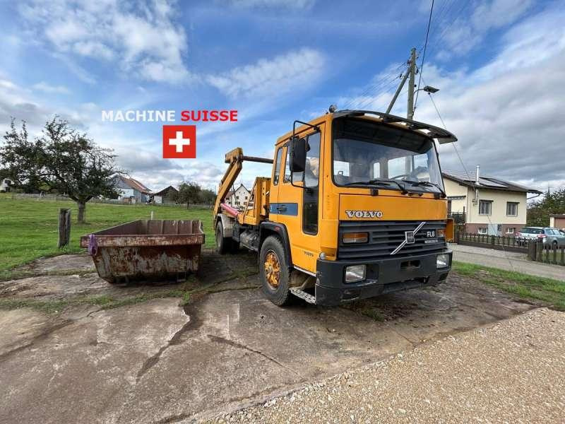 Volvo FL6 INTERCOOLER 4X2 - Камион со кука за подигање: слика 1 Volvo FL6 INTERCOOLER 4X2 - Камион со кука за подигање: слика 1