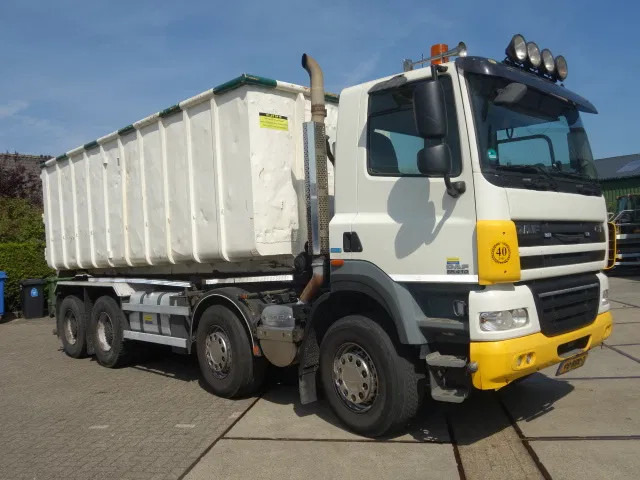 DAF CF 410 8X4 NCH CONTAINER SYSTEEM 32 TON 90 graden silo containers - Камион со кабелски систем: слика 4 DAF CF 410 8X4 NCH CONTAINER SYSTEEM 32 TON 90 graden silo containers - Камион со кабелски систем: слика 4