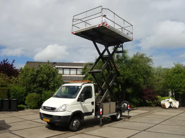Iveco Daily 50C14 SKY WORKER PLATO - Камион: слика 1 Iveco Daily 50C14 SKY WORKER PLATO - Камион: слика 1