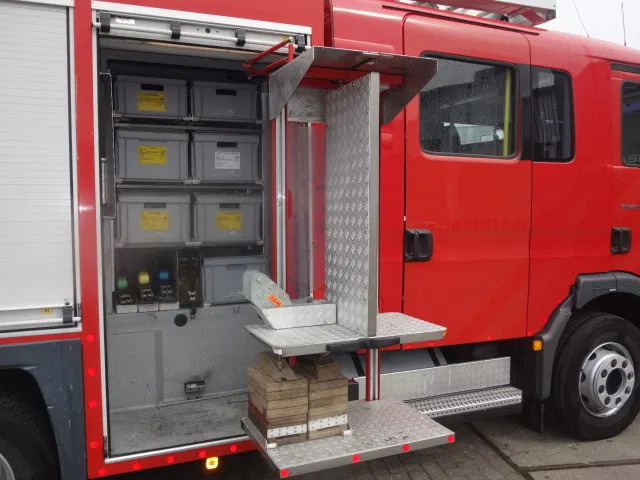 MAN TGM 15.290 15-280 BOMBEROS FIRE TRUCK, 3000 LITER PER MIN - Противпожарен камион: слика 4 MAN TGM 15.290 15-280 BOMBEROS FIRE TRUCK, 3000 LITER PER MIN - Противпожарен камион: слика 4