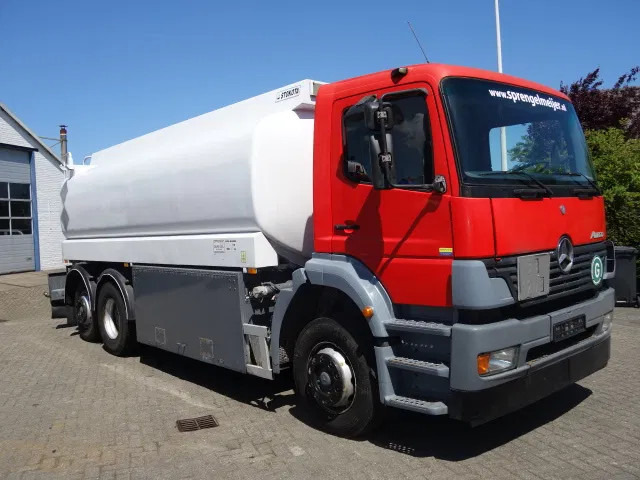 Mercedes-Benz ATEGO 2533 6X2 ,18000 LITER TANK - Камион цистерна: слика 1 Mercedes-Benz ATEGO 2533 6X2 ,18000 LITER TANK - Камион цистерна: слика 1