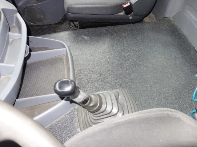 Mercedes-Benz Axor 3243 8X4 - Кипер: слика 5 Mercedes-Benz Axor 3243 8X4 - Кипер: слика 5