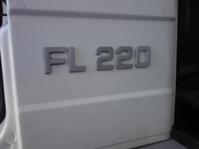 Volvo FL 240 220PK 12000 LITER STEELSPRINGS - Камион цистерна: слика 5 Volvo FL 240 220PK 12000 LITER STEELSPRINGS - Камион цистерна: слика 5