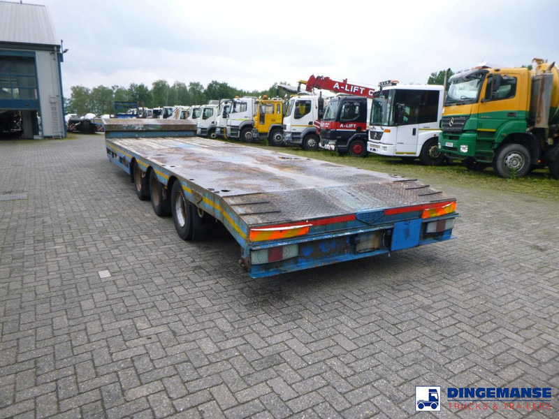 Broshuis 3-axle semi-lowbed trailer 45 t / extendable - Полуприколка за низок утовар: слика 3 Broshuis 3-axle semi-lowbed trailer 45 t / extendable - Полуприколка за низок утовар: слика 3