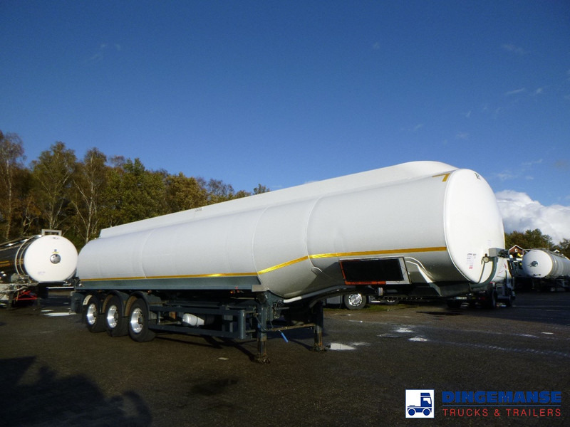 COBO Fuel tank alu 44.7 m3 / 6 comp - Полуприколка цистерна: слика 2 COBO Fuel tank alu 44.7 m3 / 6 comp - Полуприколка цистерна: слика 2