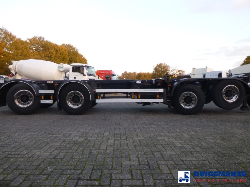 Транспортер на контејнер/ Камион со променливо тело D-Tec 4-axle container combi trailer (2 + 2 axles): слика 16