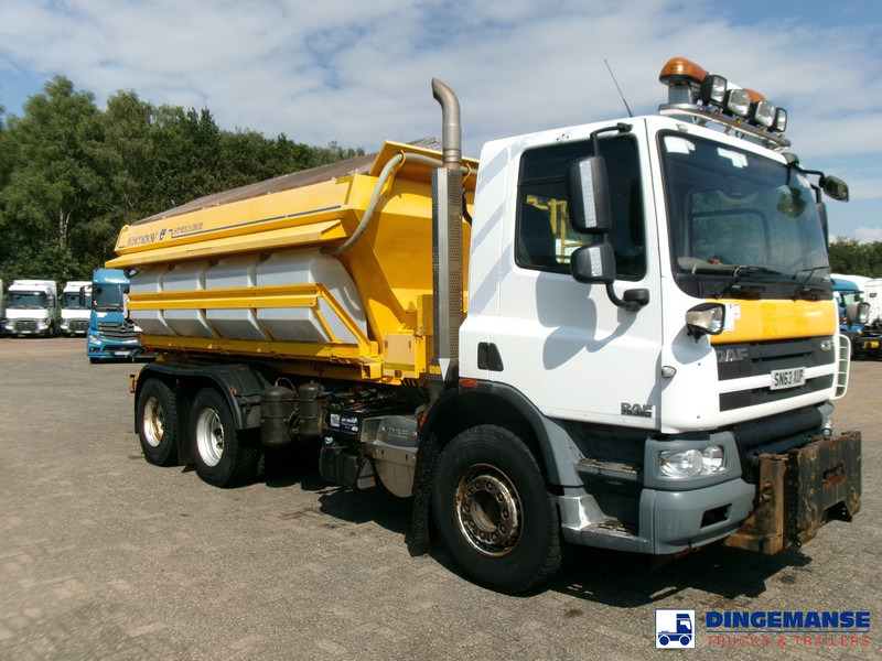 DAF CF 75.360 6X4 RHD gritter / salt spreader - Машина за чистење снег: слика 2 DAF CF 75.360 6X4 RHD gritter / salt spreader - Машина за чистење снег: слика 2