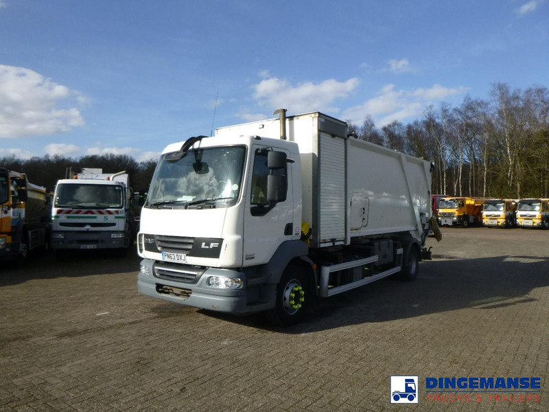 DAF LF 55.220 4X2 RHD Farid refuse truck - Камион за ѓубре: слика 1 DAF LF 55.220 4X2 RHD Farid refuse truck - Камион за ѓубре: слика 1