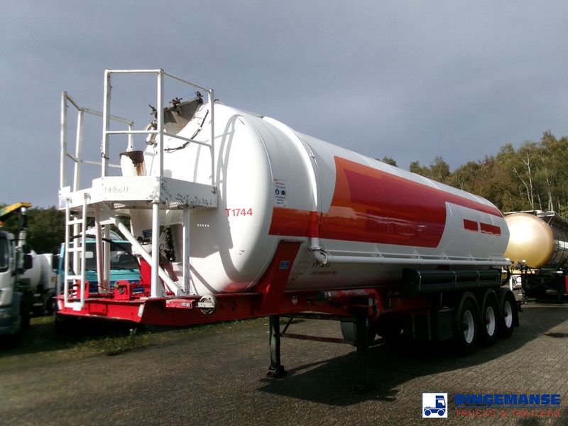 Feldbinder Powder tank alu 41 m3 (tipping) - Полуприколка цистерна: слика 1 Feldbinder Powder tank alu 41 m3 (tipping) - Полуприколка цистерна: слика 1