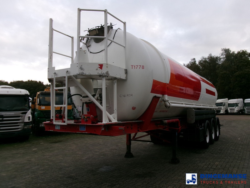 Feldbinder Powder tank alu 41 m3 (tipping) - Полуприколка цистерна: слика 1 Feldbinder Powder tank alu 41 m3 (tipping) - Полуприколка цистерна: слика 1