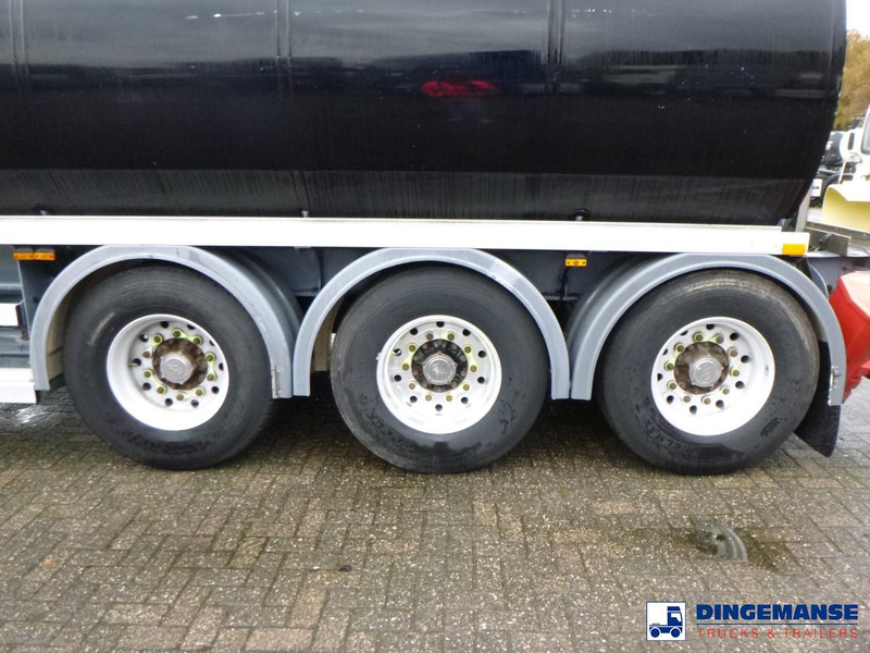 Heil / Thompson Heavy oil tank alu 34.2 m3 / 1 comp + pump - Полуприколка цистерна: слика 5 Heil / Thompson Heavy oil tank alu 34.2 m3 / 1 comp + pump - Полуприколка цистерна: слика 5