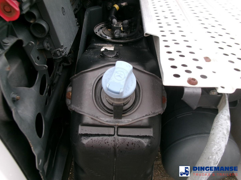 Mercedes-Benz Actros 1843 4x2 Euro 6 + ADR - Камион влекач: слика 5 Mercedes-Benz Actros 1843 4x2 Euro 6 + ADR - Камион влекач: слика 5