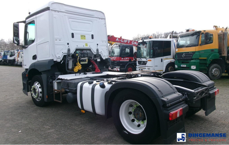 Mercedes-Benz Actros 1843 4x2 Euro 6 / ADR + PTO - Камион влекач: слика 4 Mercedes-Benz Actros 1843 4x2 Euro 6 / ADR + PTO - Камион влекач: слика 4