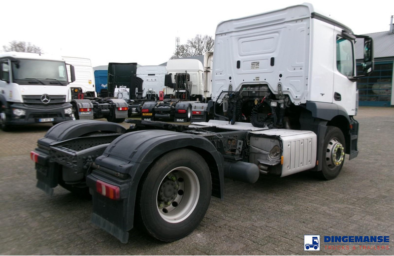 Mercedes-Benz Actros 1843 4x2 Euro 6 / ADR + PTO - Камион влекач: слика 3 Mercedes-Benz Actros 1843 4x2 Euro 6 / ADR + PTO - Камион влекач: слика 3