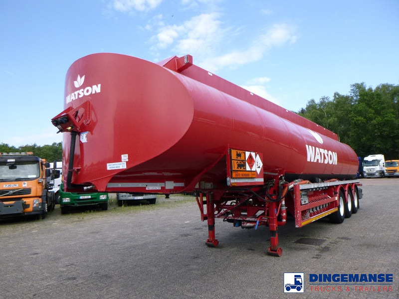 Lakeland Fuel tank alu 42.8 m3 / 6 comp + pump - Полуприколка цистерна: слика 1 Lakeland Fuel tank alu 42.8 m3 / 6 comp + pump - Полуприколка цистерна: слика 1