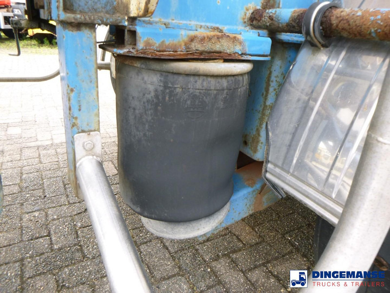 Полуприколка цистерна MAISONNEUVE Chemical tank inox 26 m3 / 1 comp: слика 8 Полуприколка цистерна MAISONNEUVE Chemical tank inox 26 m3 / 1 comp: слика 8