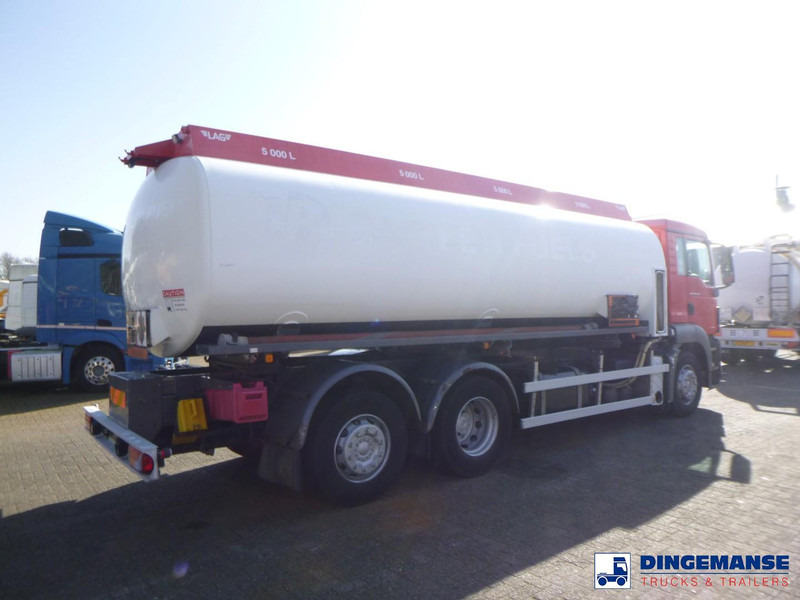 MAN TGS 26.320 6X2 RHD fuel tank 20 m3 / 4 comp - Камион цистерна: слика 3 MAN TGS 26.320 6X2 RHD fuel tank 20 m3 / 4 comp - Камион цистерна: слика 3