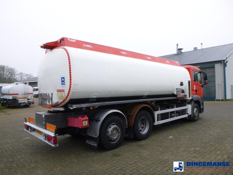 MAN TGS 26.320 6X2 RHD fuel tank 20 m3 / 4 comp - Камион цистерна: слика 4 MAN TGS 26.320 6X2 RHD fuel tank 20 m3 / 4 comp - Камион цистерна: слика 4