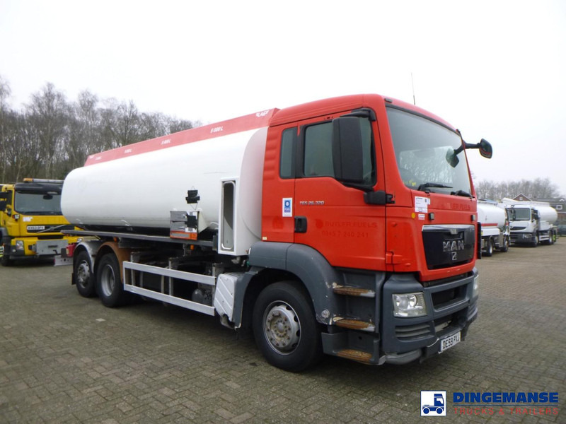 MAN TGS 26.320 6X2 RHD fuel tank 20 m3 / 4 comp - Камион цистерна: слика 2 MAN TGS 26.320 6X2 RHD fuel tank 20 m3 / 4 comp - Камион цистерна: слика 2