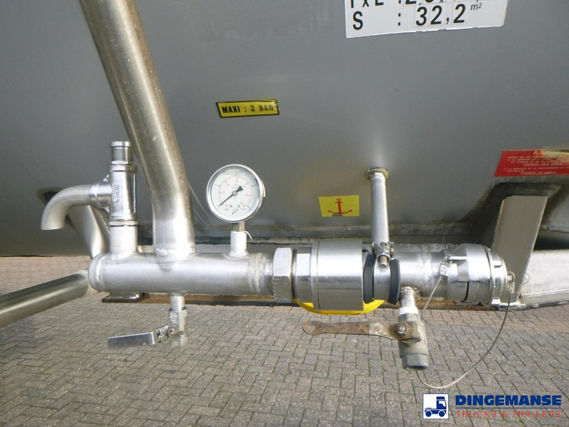 Magyar Chemical tank inox 33 m3 / 1 comp - Полуприколка цистерна: слика 5 Magyar Chemical tank inox 33 m3 / 1 comp - Полуприколка цистерна: слика 5