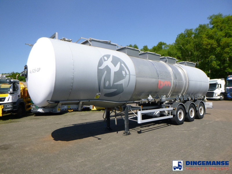 Magyar Chemical tank inox L4BH 44.5 m3 / 3 comp - Приколка цистерна: слика 1 Magyar Chemical tank inox L4BH 44.5 m3 / 3 comp - Приколка цистерна: слика 1