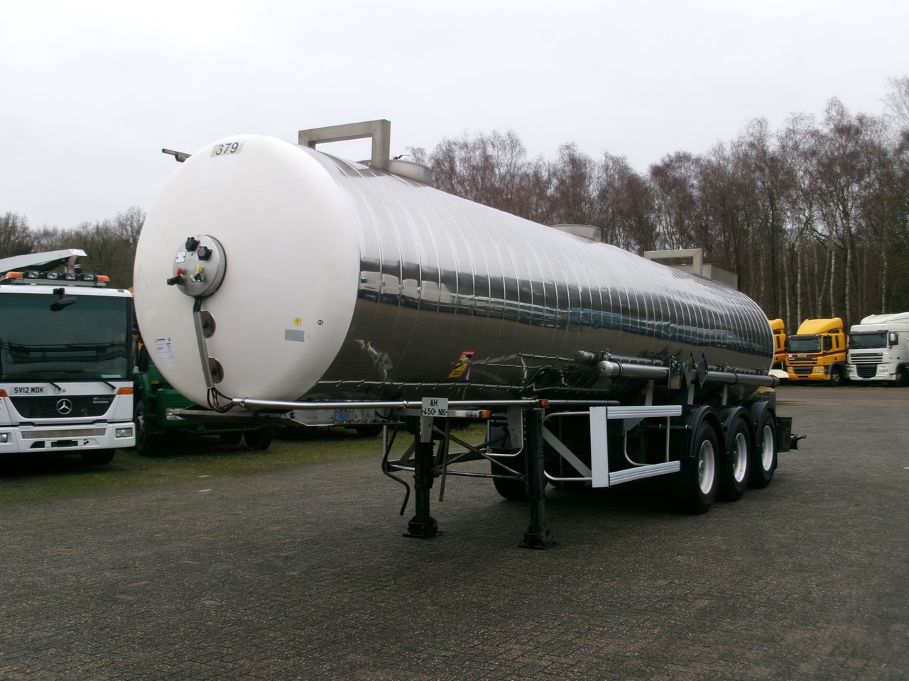 Полуприколка цистерна за транспорт на хемикалии Maisonneuve Chemical tank inox 22.3 m3 / 1 comp: слика 1