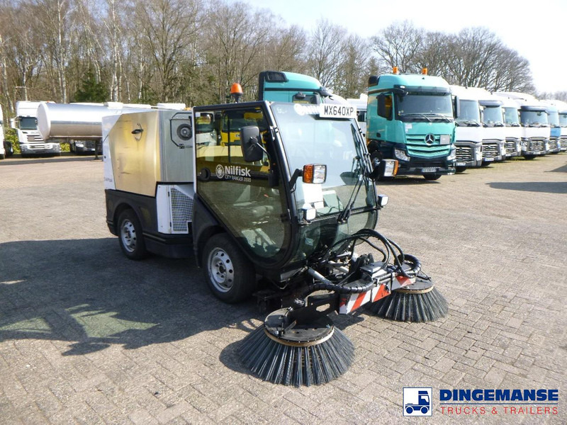 Nilfisk City Ranger CR3500 sweeper - Возило за метење: слика 2 Nilfisk City Ranger CR3500 sweeper - Возило за метење: слика 2