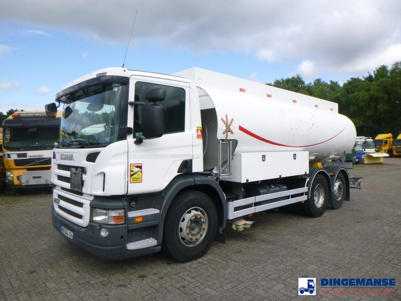 Scania P 320 DB 6X2 fuel tank 18.8 m3 / 5 comp - Камион цистерна: слика 1 Scania P 320 DB 6X2 fuel tank 18.8 m3 / 5 comp - Камион цистерна: слика 1