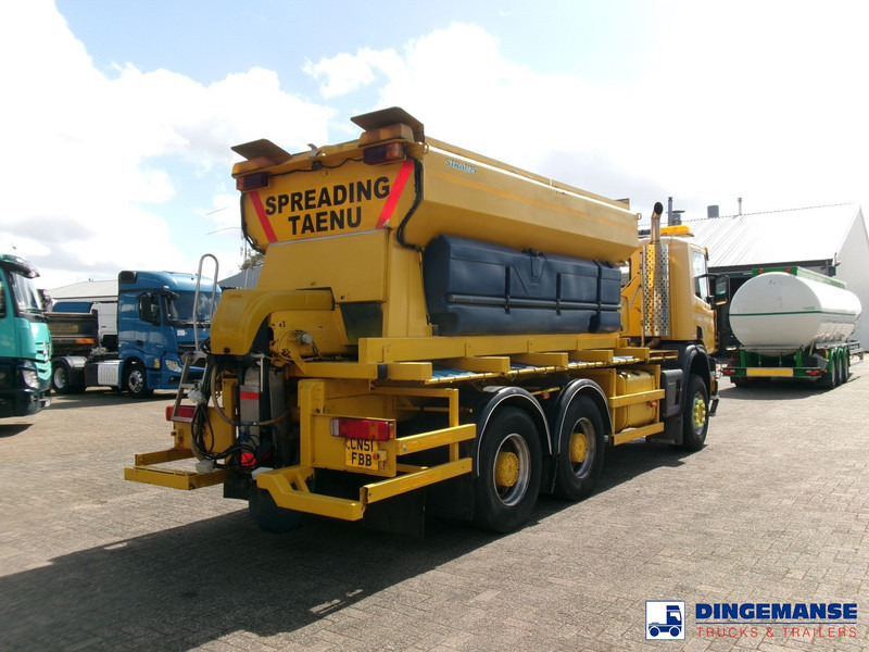 Scania P114-340 CB 6X6 RHD gritter / snow plough - Машина за чистење снег: слика 3 Scania P114-340 CB 6X6 RHD gritter / snow plough - Машина за чистење снег: слика 3