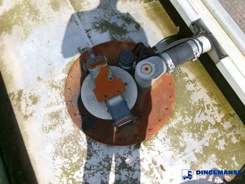 Камион цистерна Volvo FE 260 4x2 dxi fuel tank 13.3 m3 / 4 comp / ADR 21-06-2024: слика 20