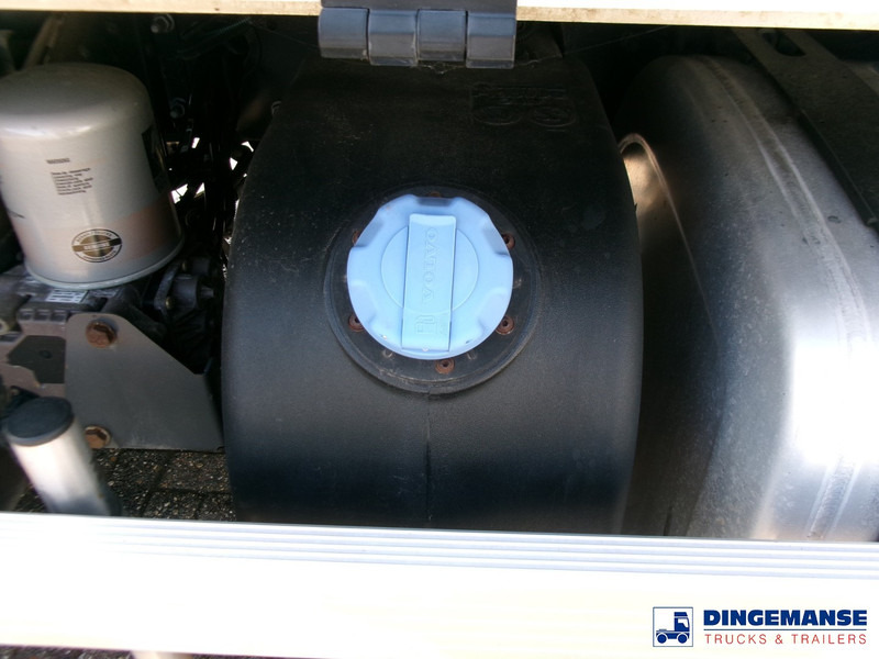 Камион цистерна Volvo FE 260 4x2 dxi fuel tank 13.3 m3 / 4 comp / ADR 21-06-2024: слика 10