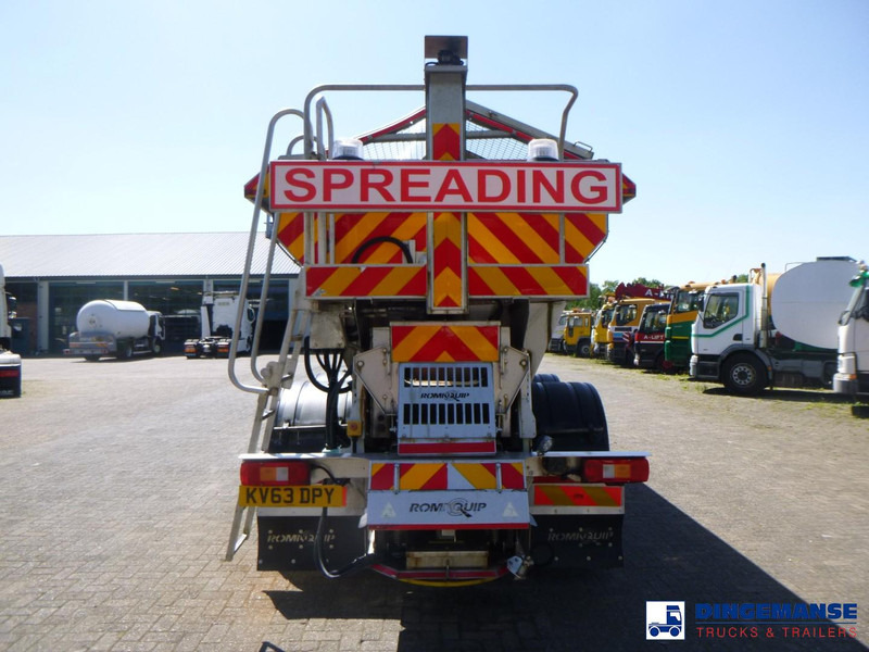 Volvo FH 340 6x4 RHD Romaquip gritter / salt spreader - Машина за чистење снег: слика 5 Volvo FH 340 6x4 RHD Romaquip gritter / salt spreader - Машина за чистење снег: слика 5