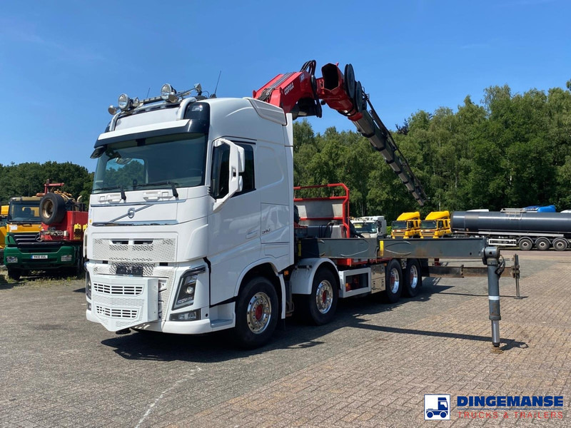 Volvo FH 550 8x4 Euro 6 + Copma 820.8 J6 - Камион со кран: слика 1 Volvo FH 550 8x4 Euro 6 + Copma 820.8 J6 - Камион со кран: слика 1