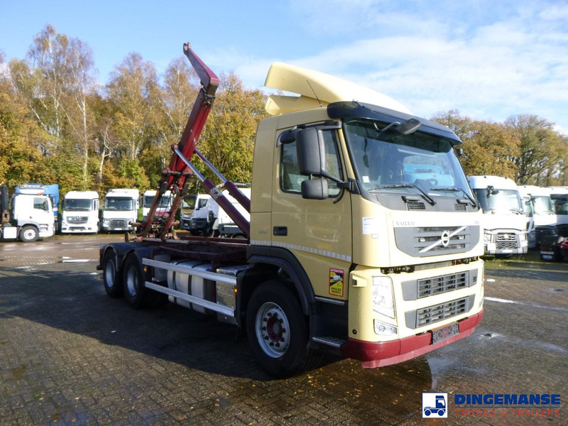 Volvo FM 410 6x2 Euro 5 AJK container hook 20t - Камион со кука за подигање: слика 2 Volvo FM 410 6x2 Euro 5 AJK container hook 20t - Камион со кука за подигање: слика 2