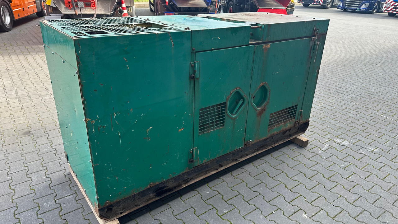 ATLAS Copco QAS 60 Kd BJ 1990 kVA 50 Elektro Stromgenerator Stromaggregat Notstrom - Генераторска поставка: слика 4 ATLAS Copco QAS 60 Kd BJ 1990 kVA 50 Elektro Stromgenerator Stromaggregat Notstrom - Генераторска поставка: слика 4