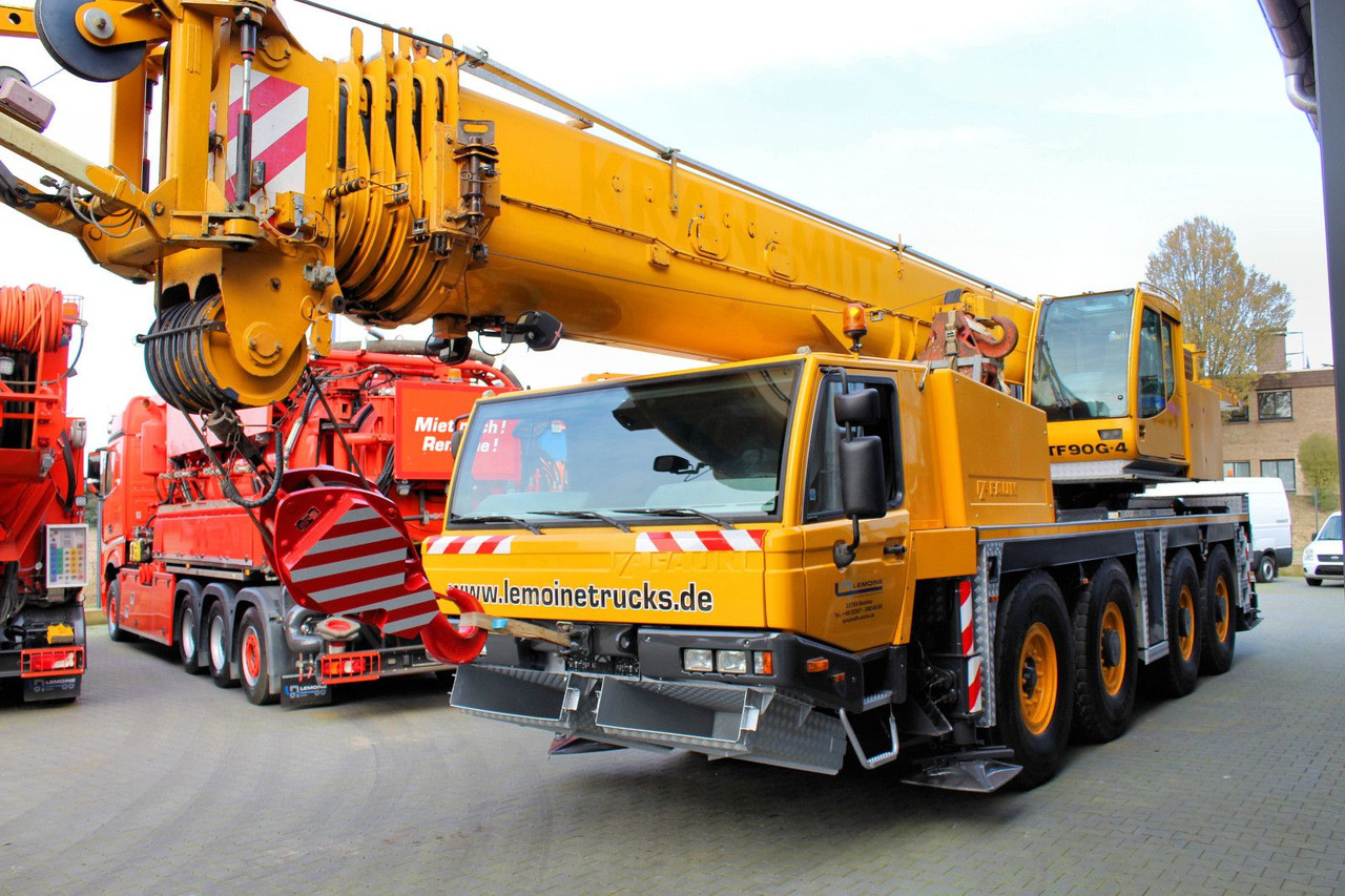 Faun Tadano FAUN ATF 90 G-4 8x6 Autokran + 20 tonnen - Камион со кран: слика 4 Faun Tadano FAUN ATF 90 G-4 8x6 Autokran + 20 tonnen - Камион со кран: слика 4