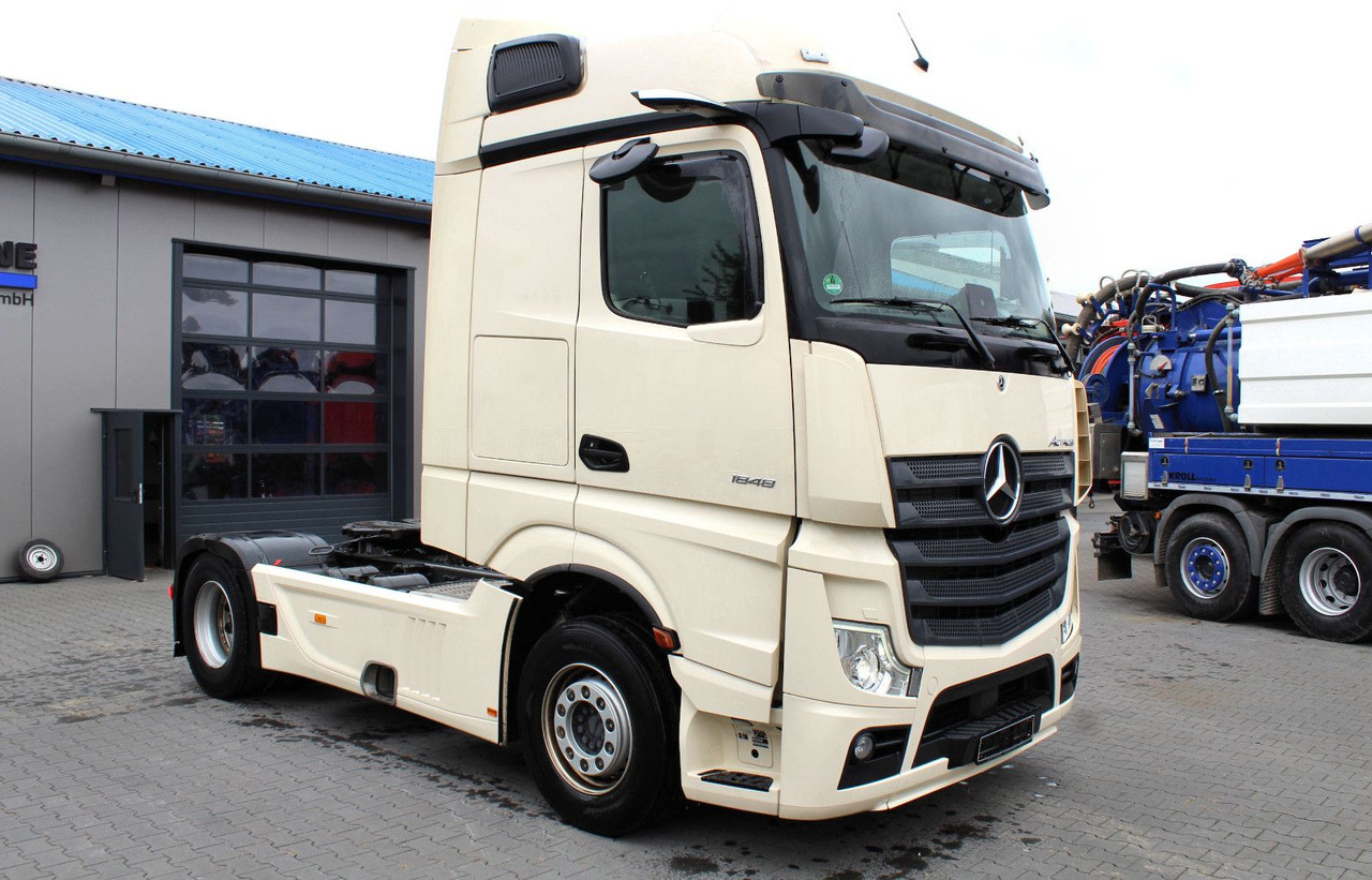 Mercedes-Benz Actros 1848 LS 4x2 BigSpace (MP5) Vollverspoiler - Камион влекач: слика 1 Mercedes-Benz Actros 1848 LS 4x2 BigSpace (MP5) Vollverspoiler - Камион влекач: слика 1
