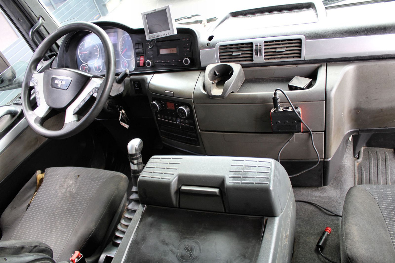 Вакуумски камион MAN TGS 28.440 6x2 Kroll 14,5m³ W-Rückgewinner KOMBI: слика 14 Вакуумски камион MAN TGS 28.440 6x2 Kroll 14,5m³ W-Rückgewinner KOMBI: слика 14