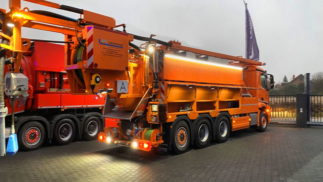 Mercedes-Benz Arocs 3551 8x4 Müller 16mCanalmaster F160EWA WRG - Вакуумски камион: слика 2 Mercedes-Benz Arocs 3551 8x4 Müller 16mCanalmaster F160EWA WRG - Вакуумски камион: слика 2