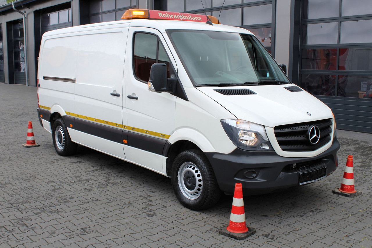 Mercedes-Benz Sprinter 316 CDI + Leistikow 1m³ HD-Spüler 3,5t - Вакуумски камион: слика 1 Mercedes-Benz Sprinter 316 CDI + Leistikow 1m³ HD-Spüler 3,5t - Вакуумски камион: слика 1