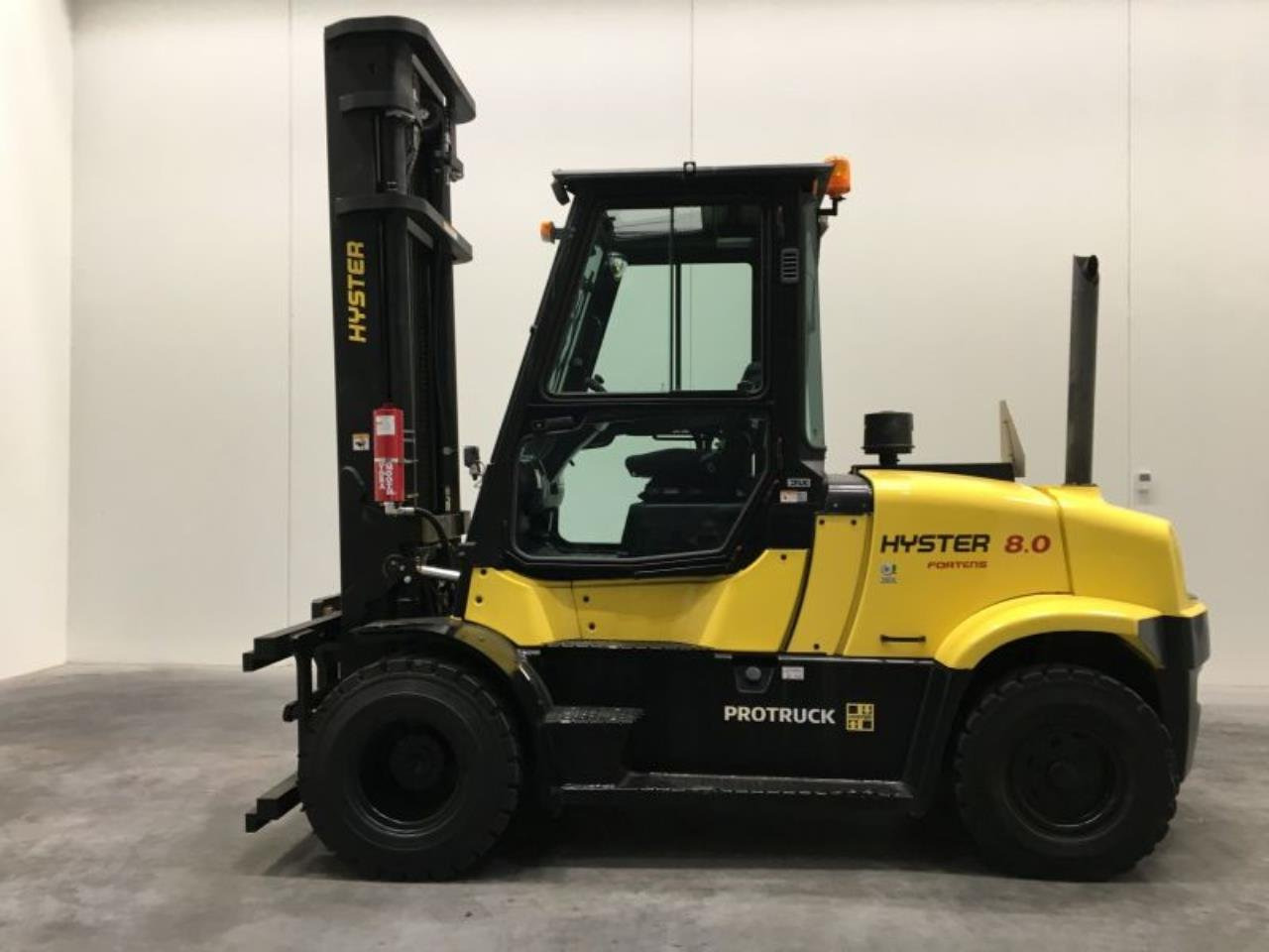 Hyster H8.0FT-6 - Ракувач со контејнери: слика 1 Hyster H8.0FT-6 - Ракувач со контејнери: слика 1