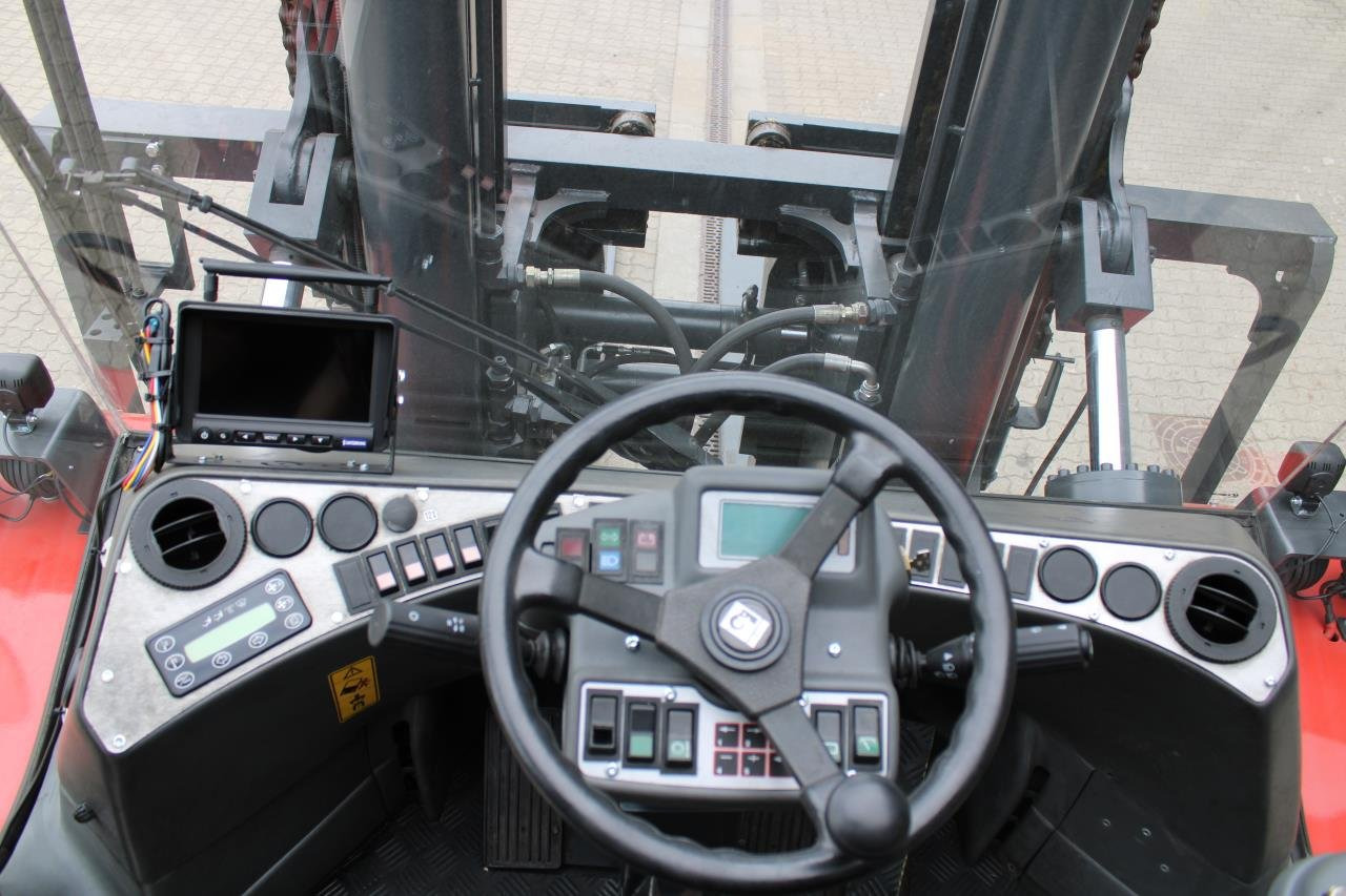 Kalmar DCD200-12LB - Дизел вилушкар: слика 4 Kalmar DCD200-12LB - Дизел вилушкар: слика 4