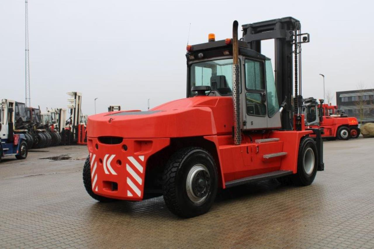 Kalmar DCE160-12 - Дизел вилушкар: слика 2 Kalmar DCE160-12 - Дизел вилушкар: слика 2
