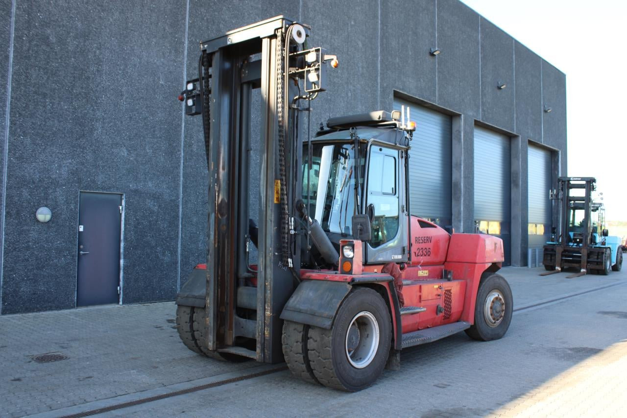 Kalmar DCG160-12 - Дизел вилушкар: слика 2 Kalmar DCG160-12 - Дизел вилушкар: слика 2