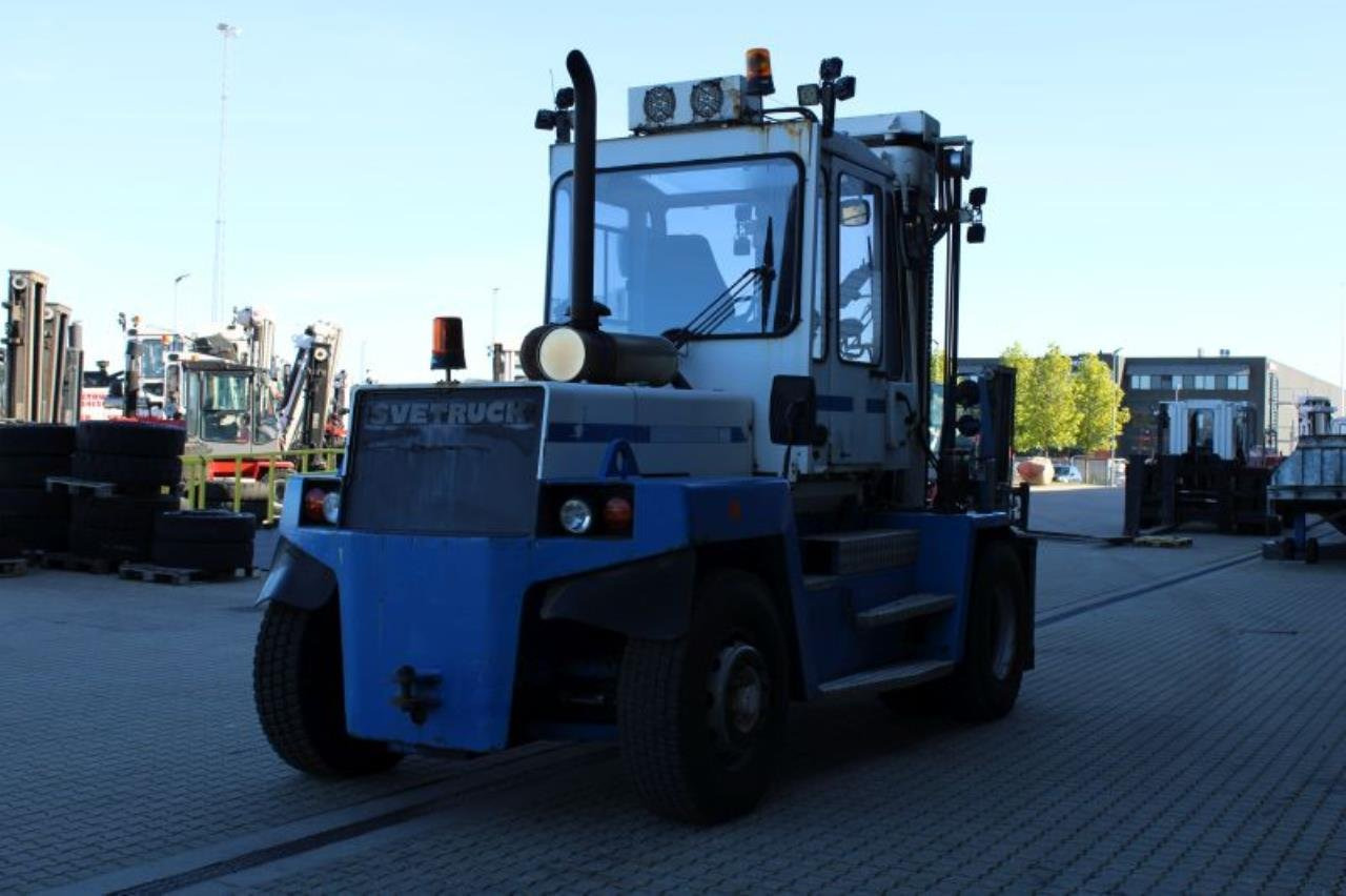 SveTruck 1090-32 - Дизел вилушкар: слика 3 SveTruck 1090-32 - Дизел вилушкар: слика 3