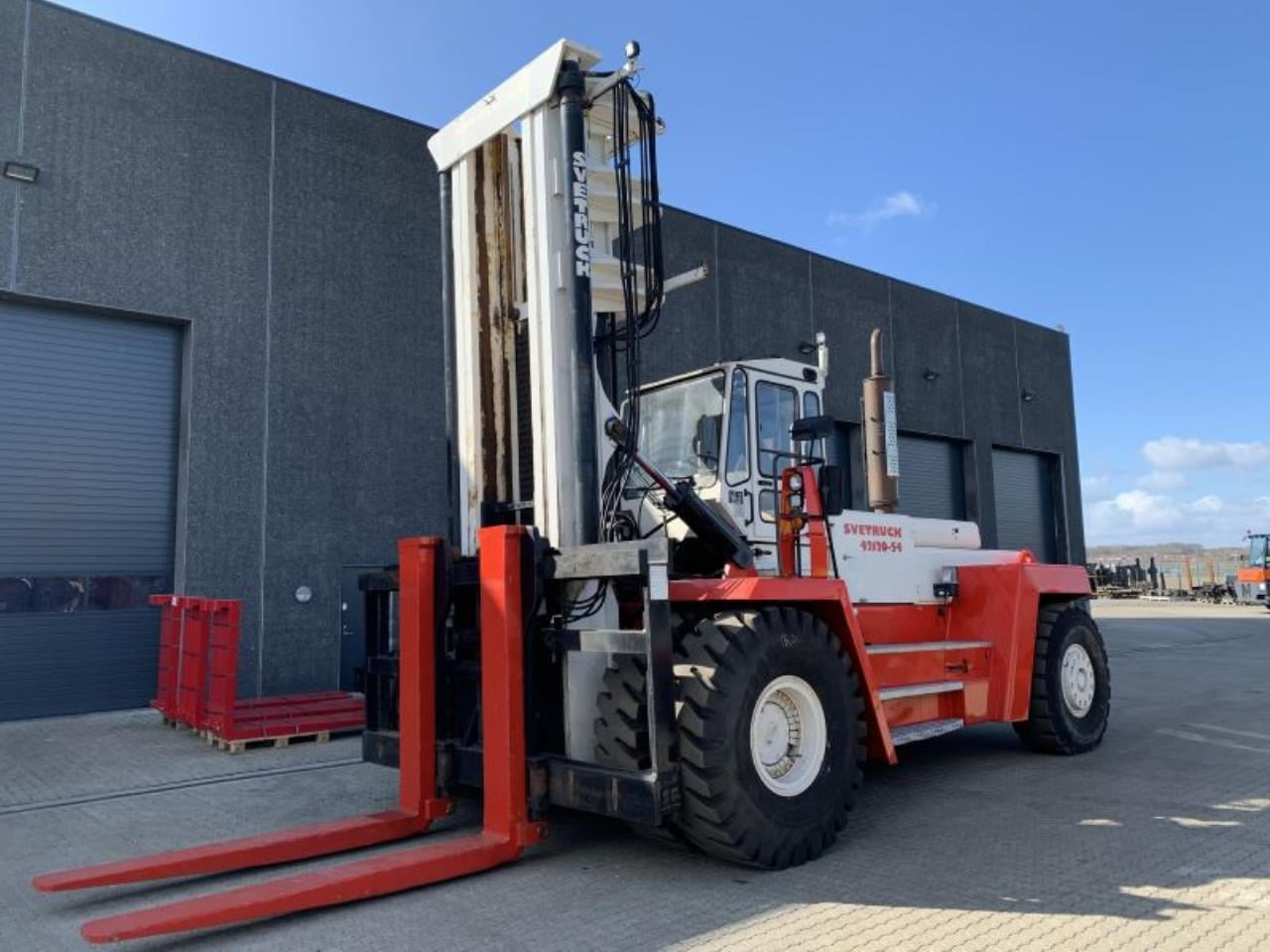 SveTruck 42120-54 - Дизел вилушкар: слика 2 SveTruck 42120-54 - Дизел вилушкар: слика 2