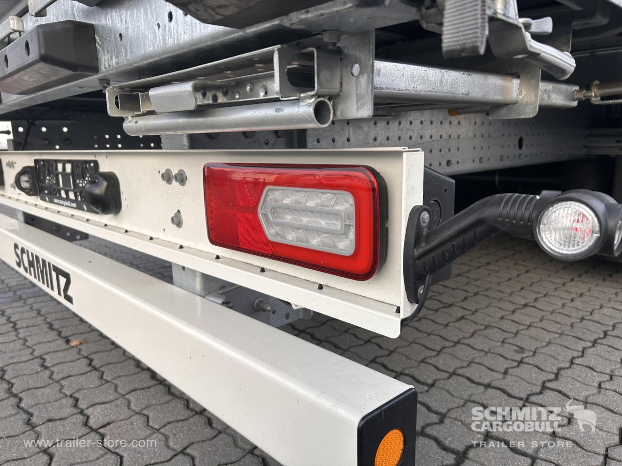 SCHMITZ Auflieger Curtainsider Mega Double deck - Полуприколка со церада: слика 3 SCHMITZ Auflieger Curtainsider Mega Double deck - Полуприколка со церада: слика 3
