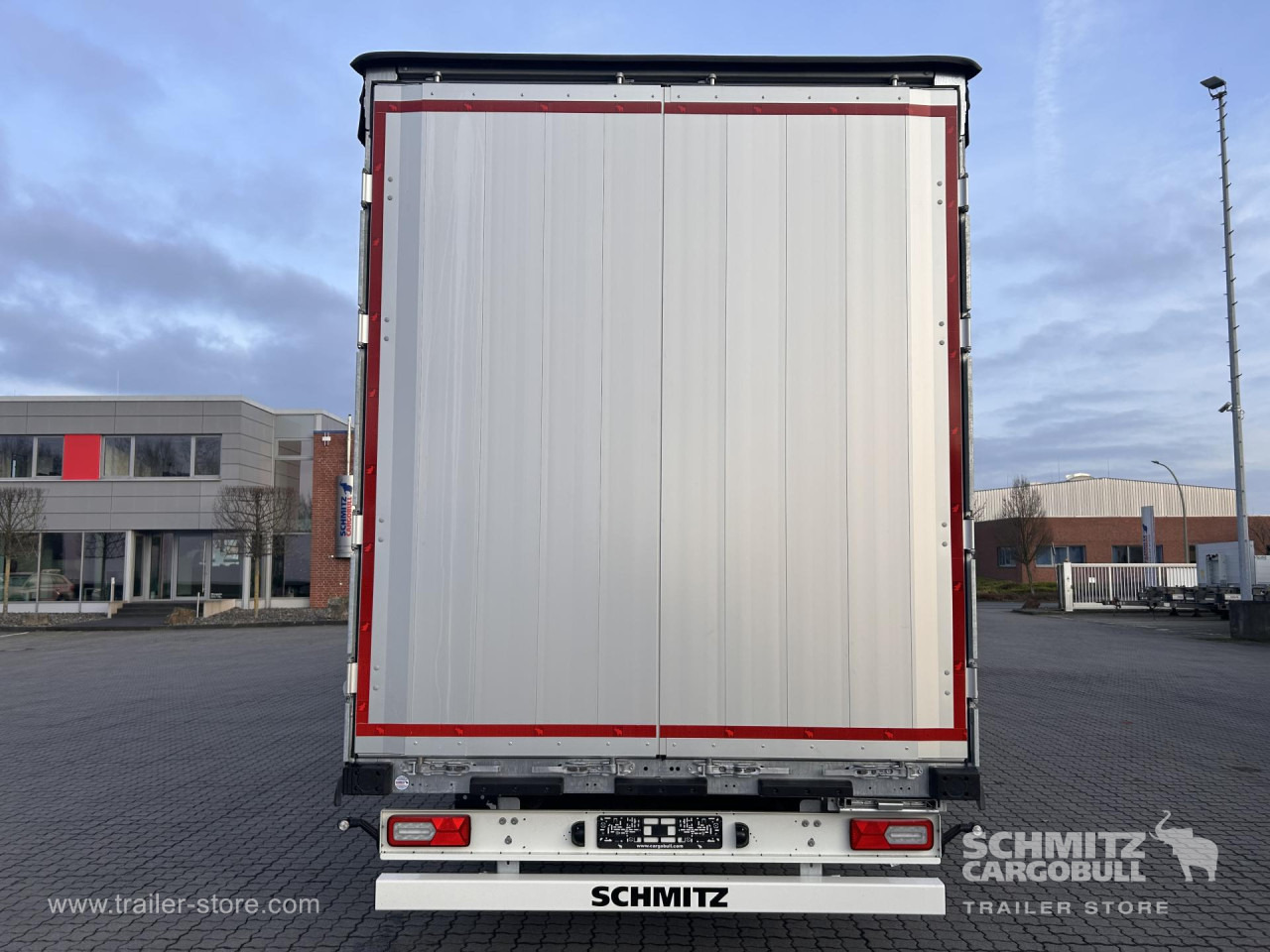 SCHMITZ Auflieger Curtainsider Mega Double deck - Полуприколка со церада: слика 2 SCHMITZ Auflieger Curtainsider Mega Double deck - Полуприколка со церада: слика 2
