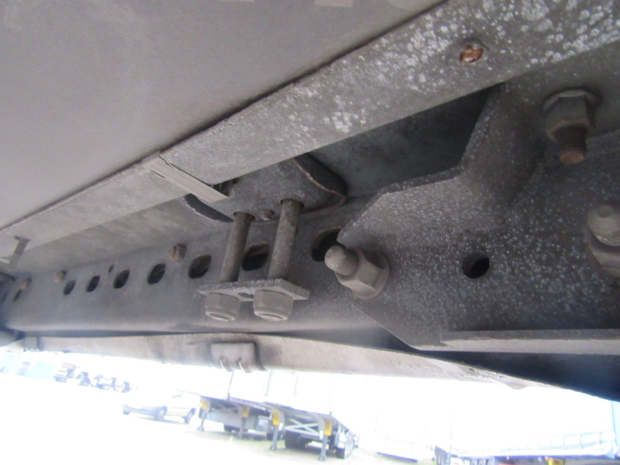 SCHMITZ Auflieger Curtainsider Standard - Полуприколка со церада: слика 3 SCHMITZ Auflieger Curtainsider Standard - Полуприколка со церада: слика 3