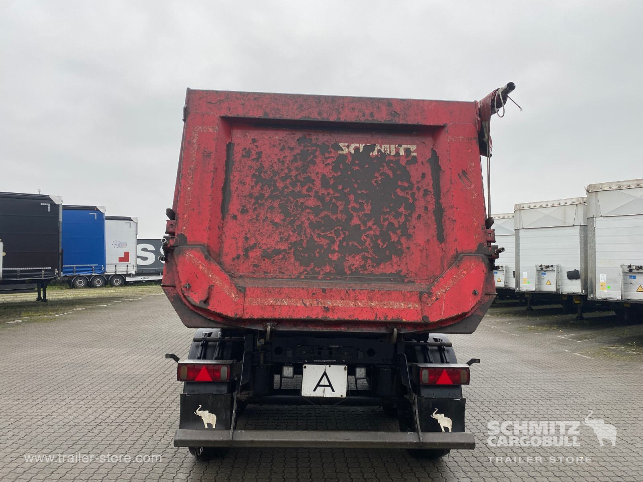 SCHMITZ Auflieger Kipper Stahlrundmulde 37m³ - Кипер полуприколка: слика 5 SCHMITZ Auflieger Kipper Stahlrundmulde 37m³ - Кипер полуприколка: слика 5